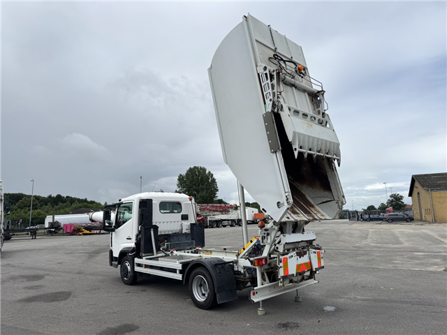 Renault Trucks D 7.5 180 4x2 Semat/Techno AZIMUT 8 m3 Skraldebil