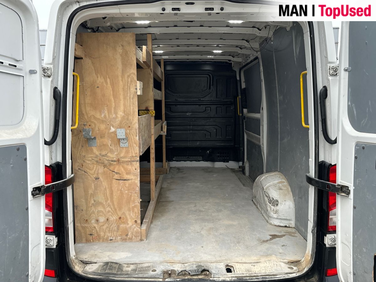 MAN TGE 3.140 4X2F SB