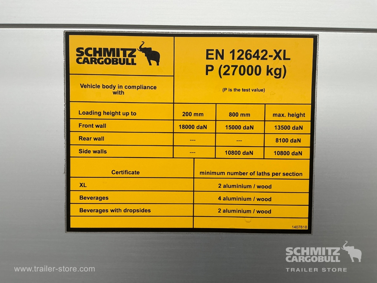 Schmitz Semi Curtainsider Standard