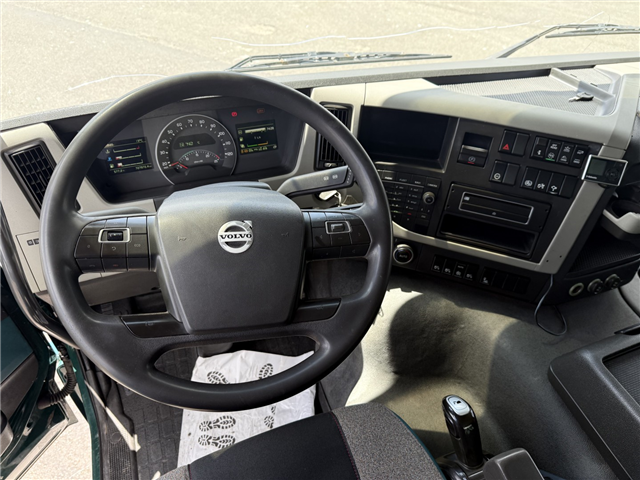 Volvo FM500 8x4*4 Hejs / Kran HMF 2620 K-5