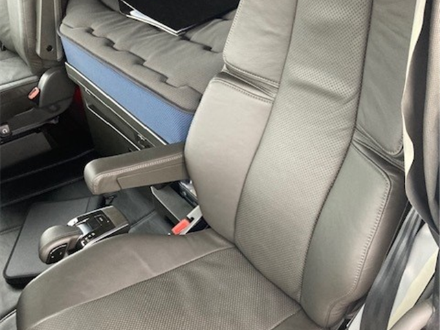 Volvo FH500 - Forvogn - Kærre med vekselladsopbygning - (FABRIKSNY)