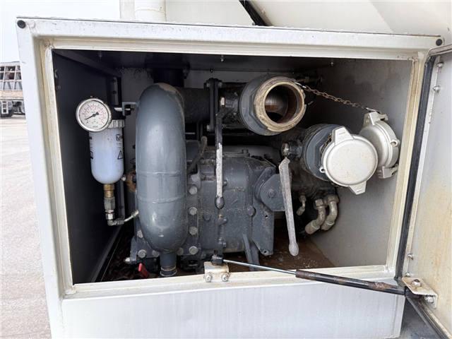 Scania G500 8x4*4 Bucher Recycler 414