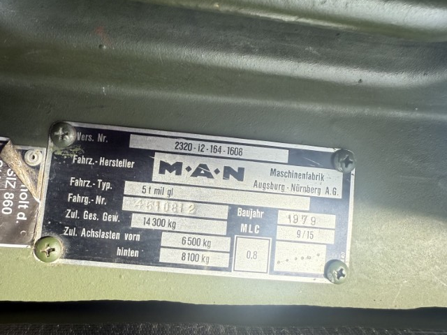 MAN 5 To KAT MIL 4x2 Opb. Studenterkørsel