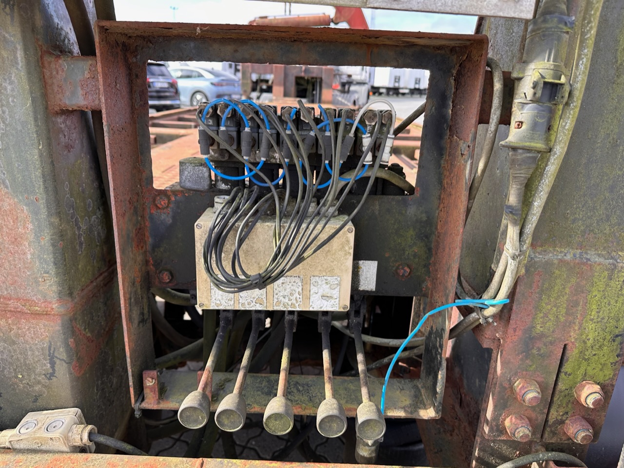 Diverse Hammar, Sideloader