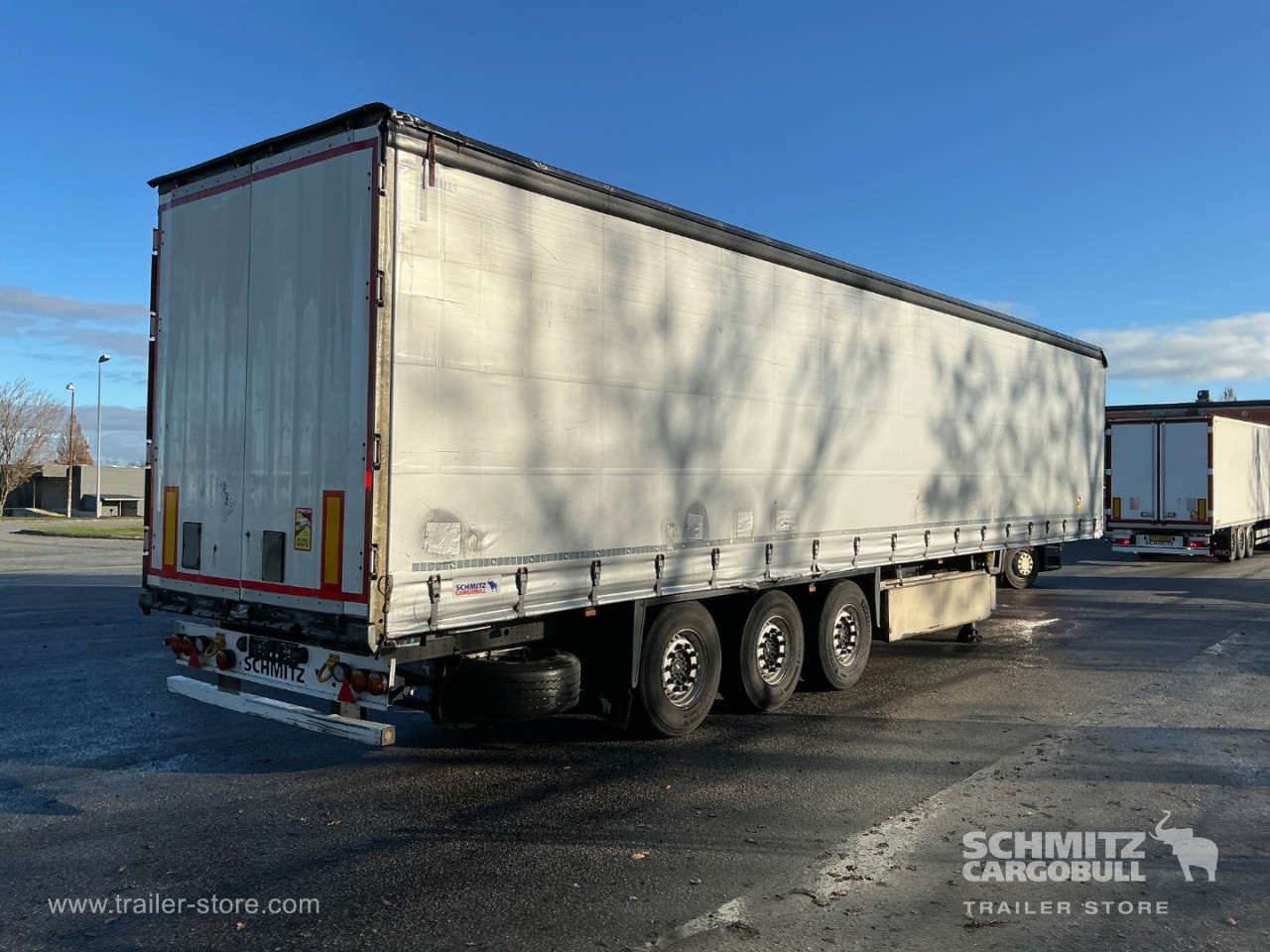 Schmitz Semi Curtainsider Standard , Foldedør højre