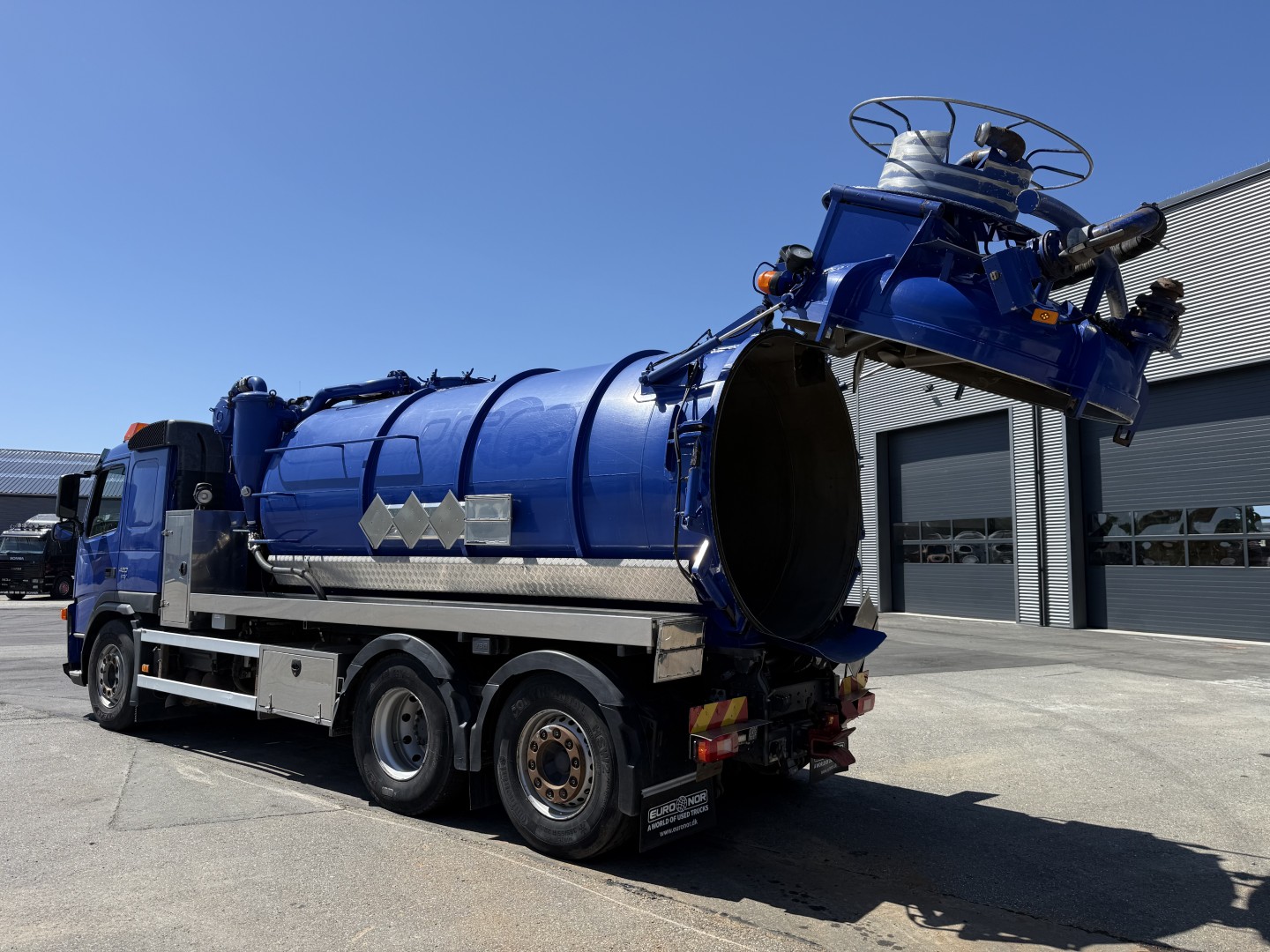 Volvo FM420 EEV 6x2*4 Interconsult 12.700 l. Rustfri