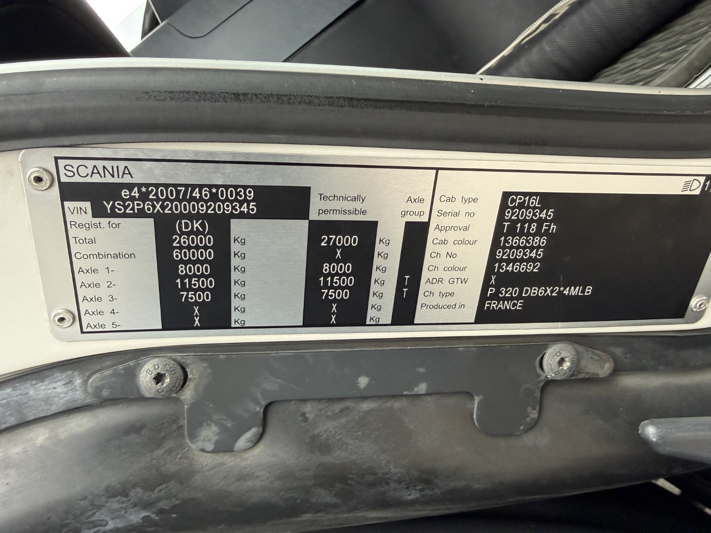 Scania P320 6x2*4 Carrier Supra 1250 Mt 9.65 m. kasse