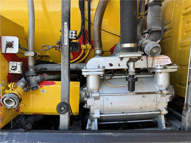 Volvo FM9 340 6x2*4 Euro 5 FFG Elephant 10 m3