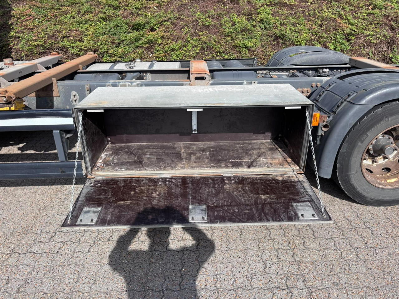 Scania P 360 B4x2NB - BDF swap body chassis with fold-awa
