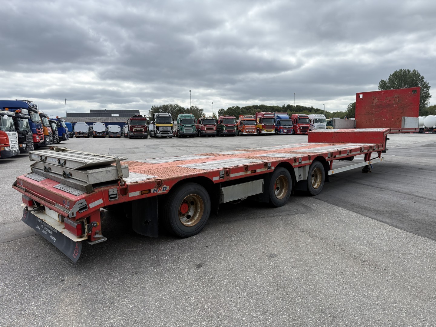 HRD 3 akslet Nedbygget 6,5 m. udtrækstrailer