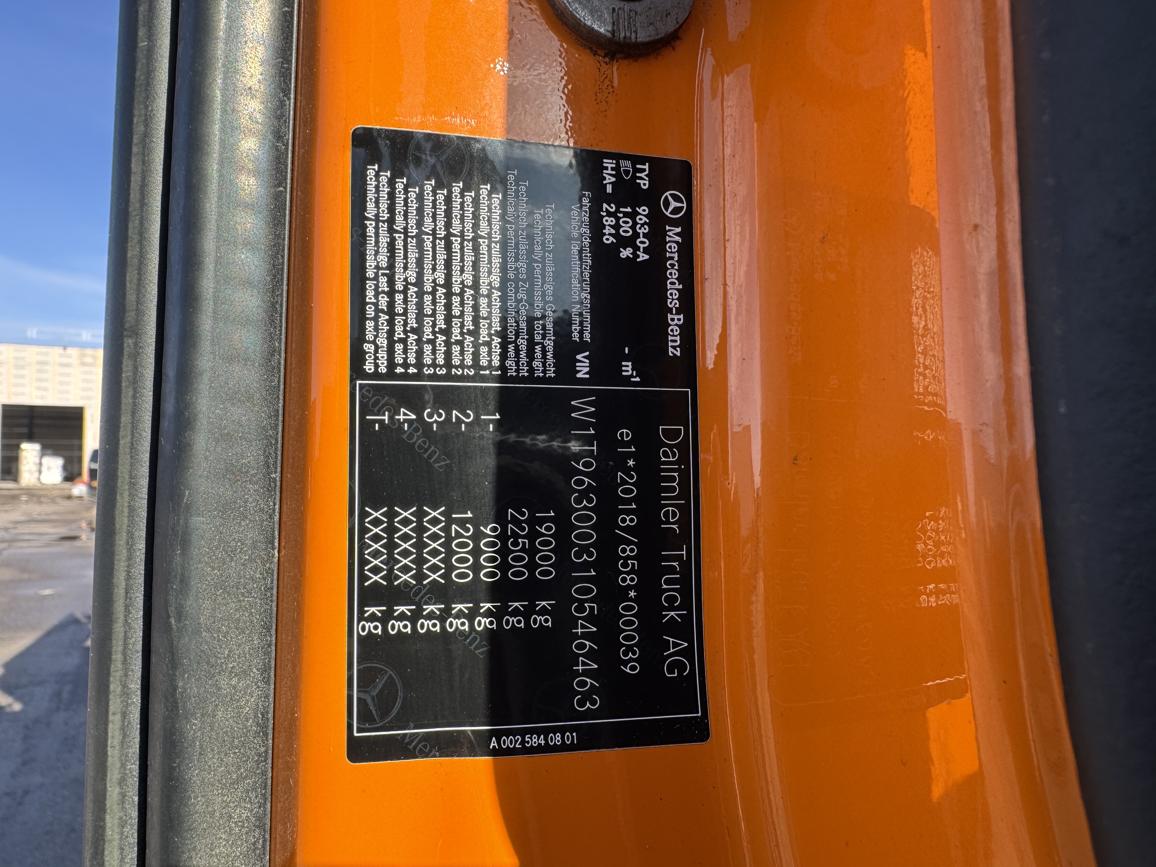 Mercedes Actros 1833 4x2 Bucher FlexLine C60