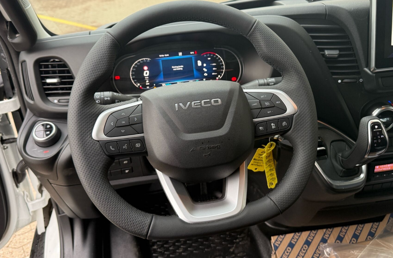 Iveco 70C21HA8/P