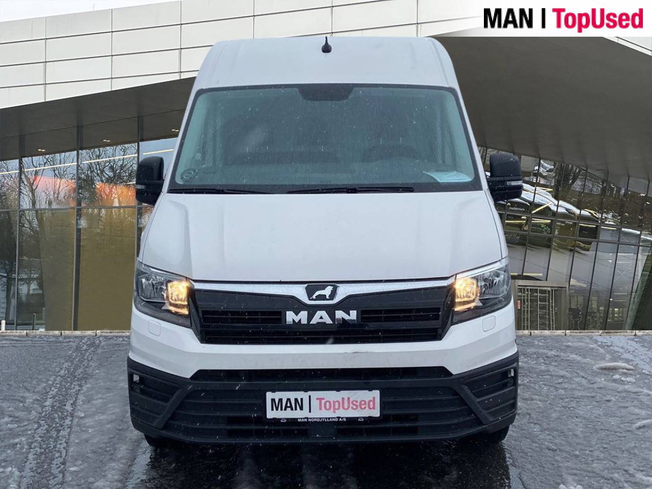 MAN TGE 3.180 4X2F SB