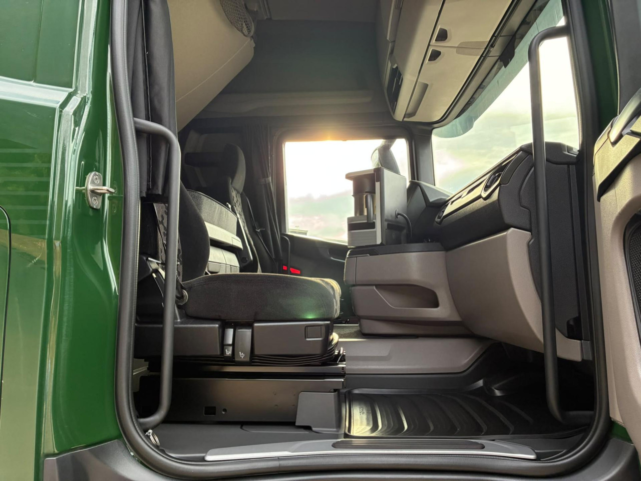 Scania R 460 A4x2LB