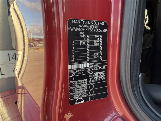 MAN TGM 14.250 VM-Tarm 4.000 l. Rustfri PED Slamsuger Euro 6