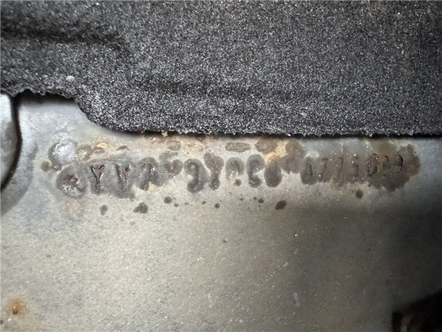 Volvo FM330 6x2*4 Carrier Supra 1250 Mt 9,9m (defekt kølemaskine)