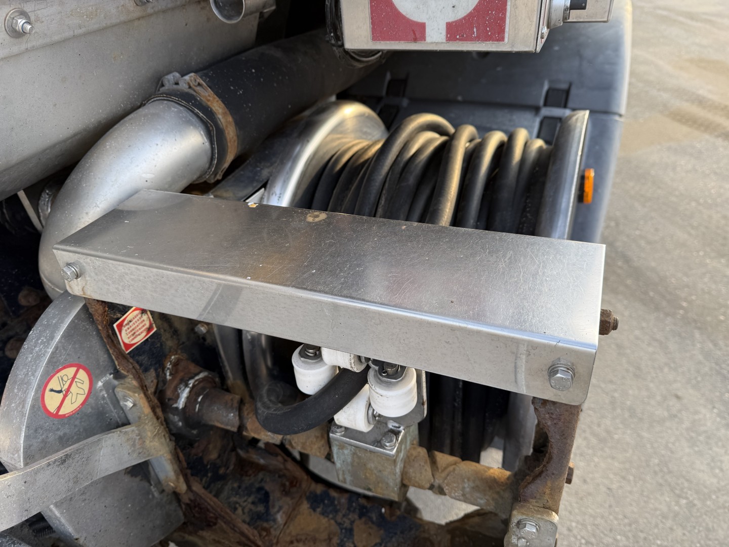 MAN TGA 26.400 6x4 MORO 13.700 l. Rustfri ADR