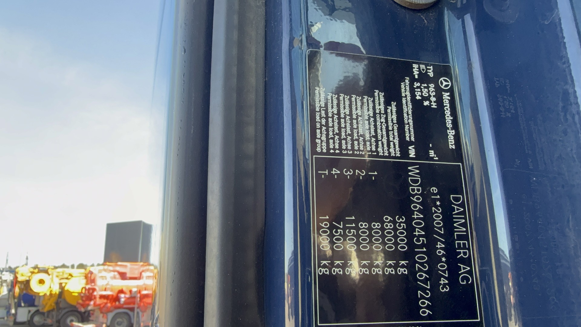 Mercedes Arocs 3253 8x2*6 Euro 6 Chassis