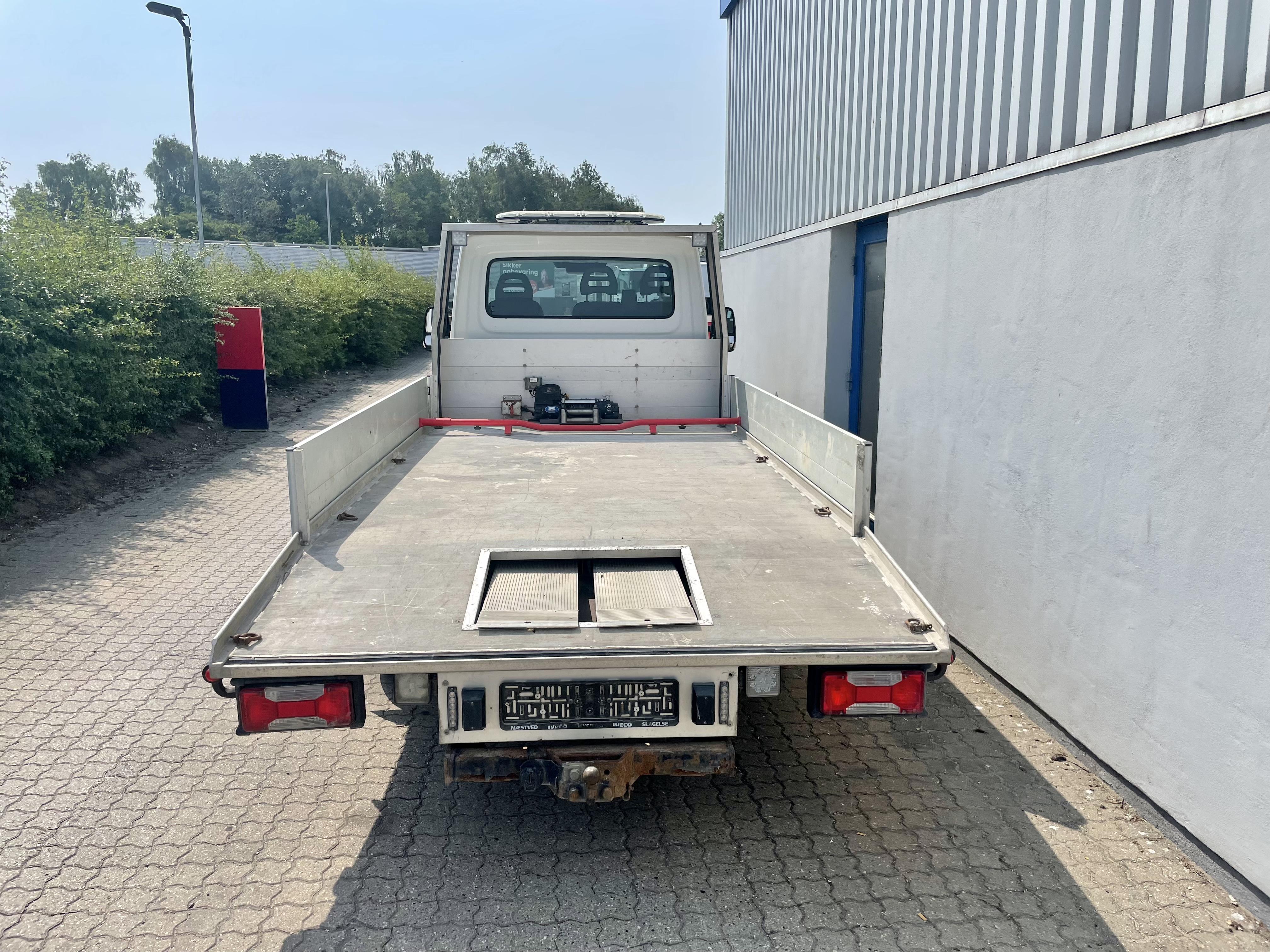 Iveco 35S17A8 knæklad