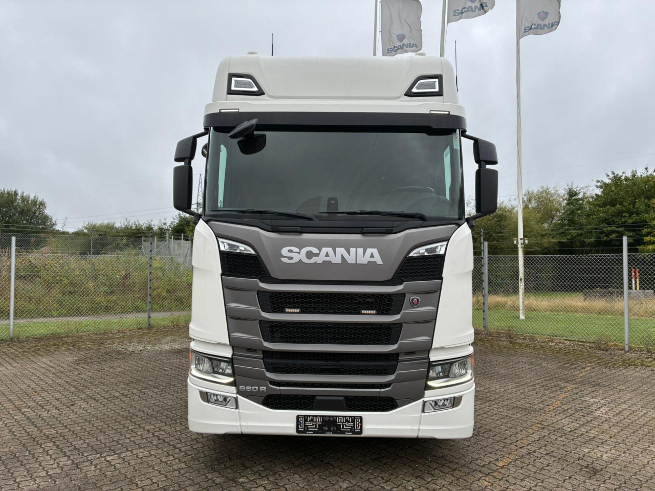 Scania R 560 A6x2NB - 2 streng hydraulik