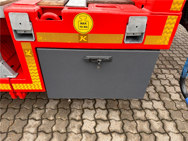 Kässbohrer SLA R4 – Hjulbrønde + udtrækkelig Maskintrailer