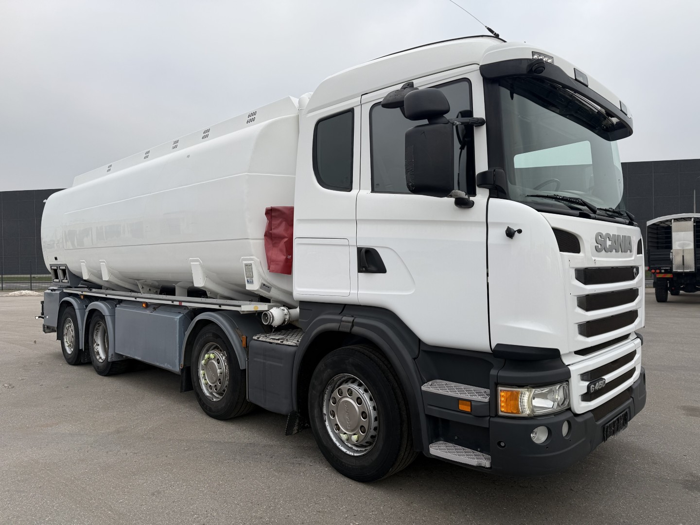 Scania G450 8x2*6 24.000 l. ADR Tank Euro 6