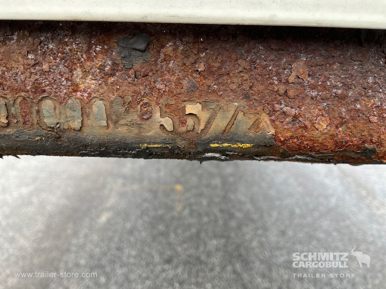 Krone Auflieger Trockenfrachtkoffer Lift