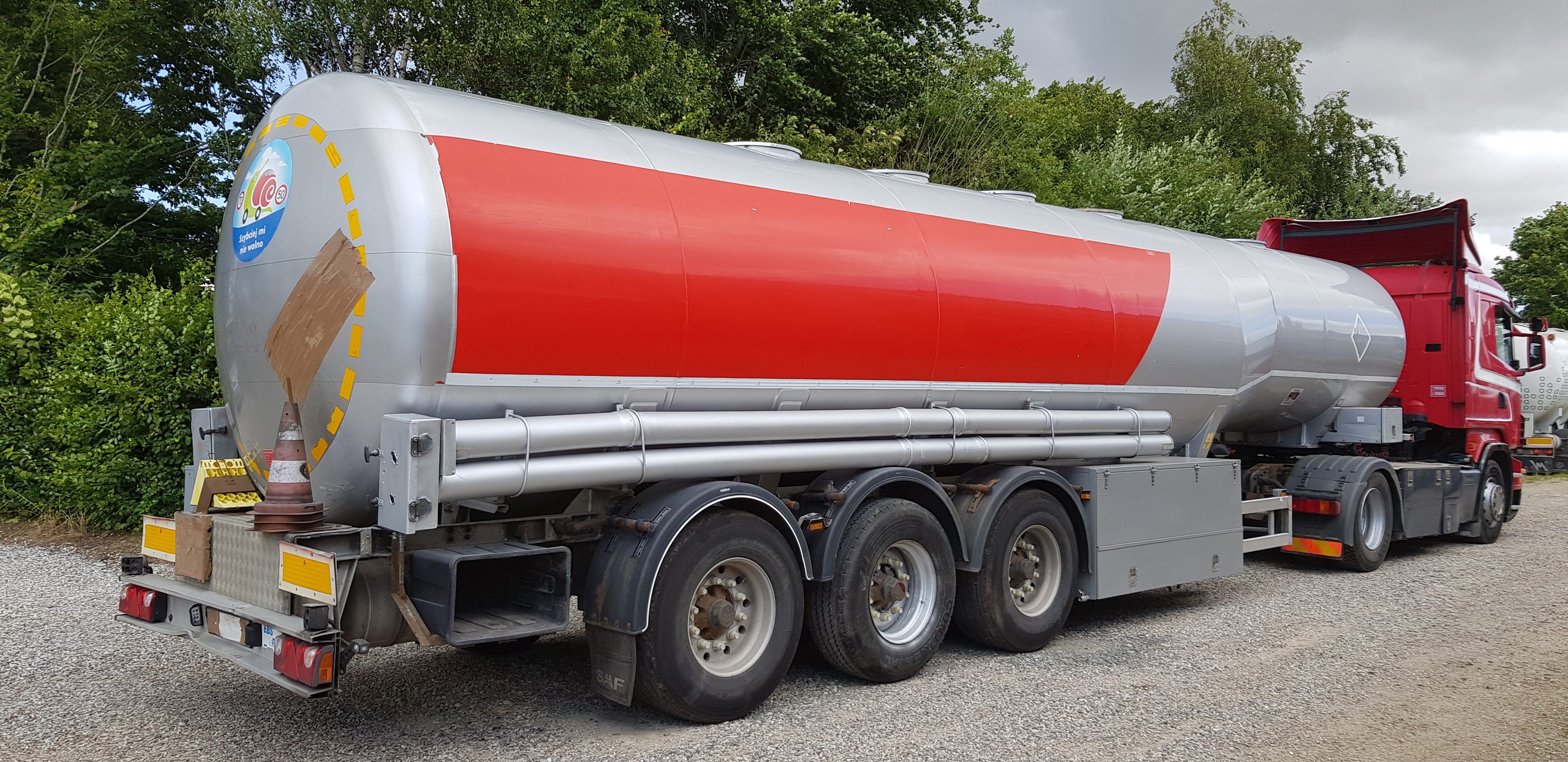 Kässbohrer 40000 Liter Tank Trailer Fuel Petrol ADR