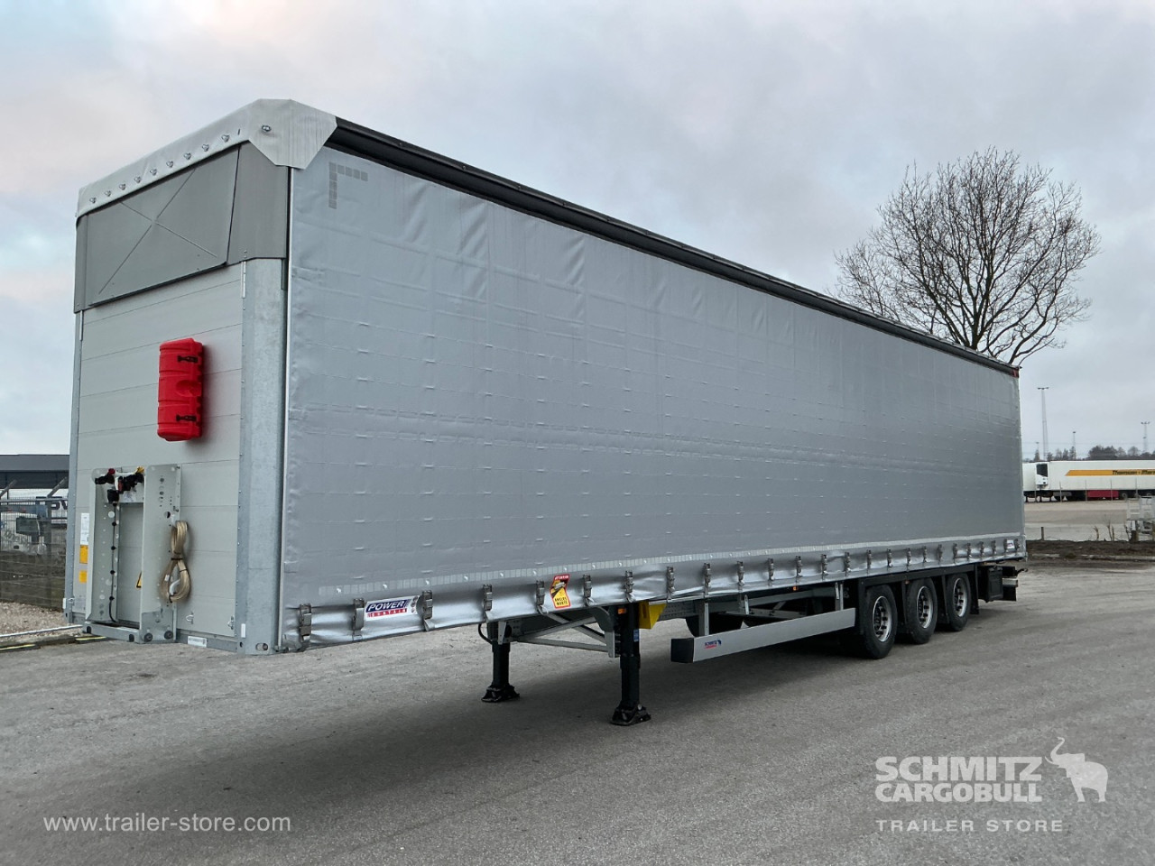 Schmitz Semi Curtainsider Mega