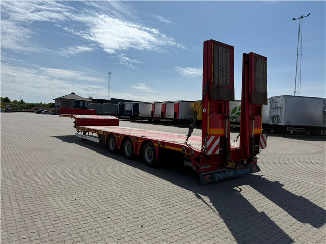 Kässbohrer SLA-3, Udtrækkelig Maskintrailer