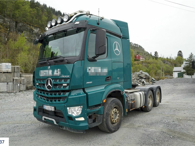 Mercedes Arocs 2651