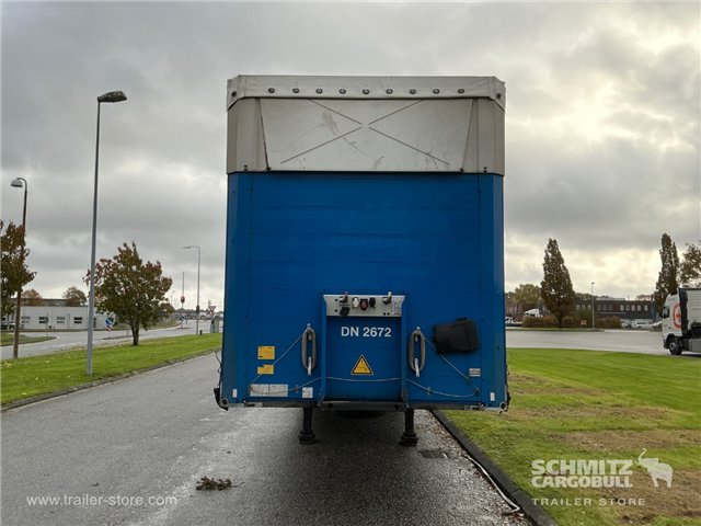 Schmitz Semi Curtainsider Mega