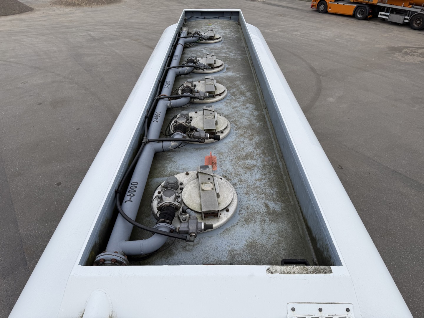 Scania G450 8x2*6 24.000 l. ADR Tank Euro 6