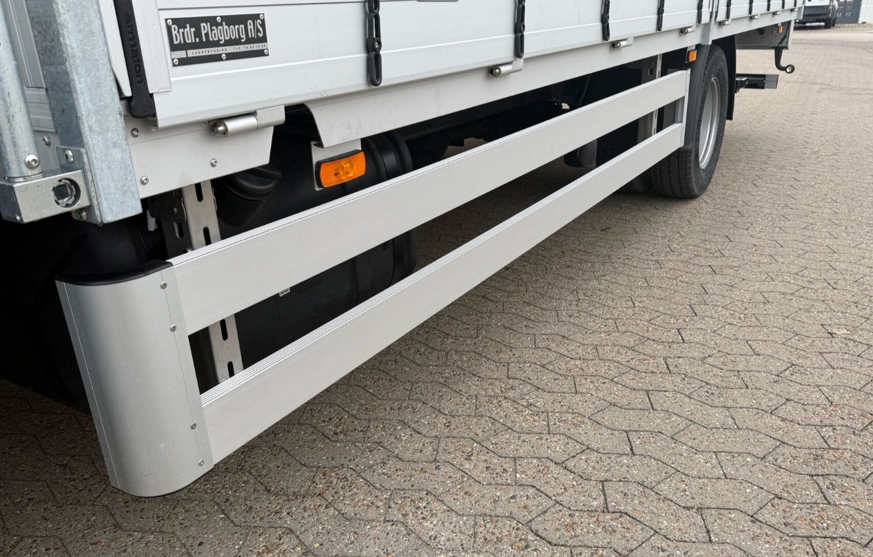 Iveco 70C21HA8/P
