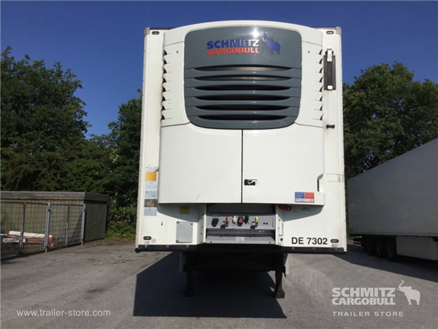 Schmitz Semi Reefer Meat hanging system