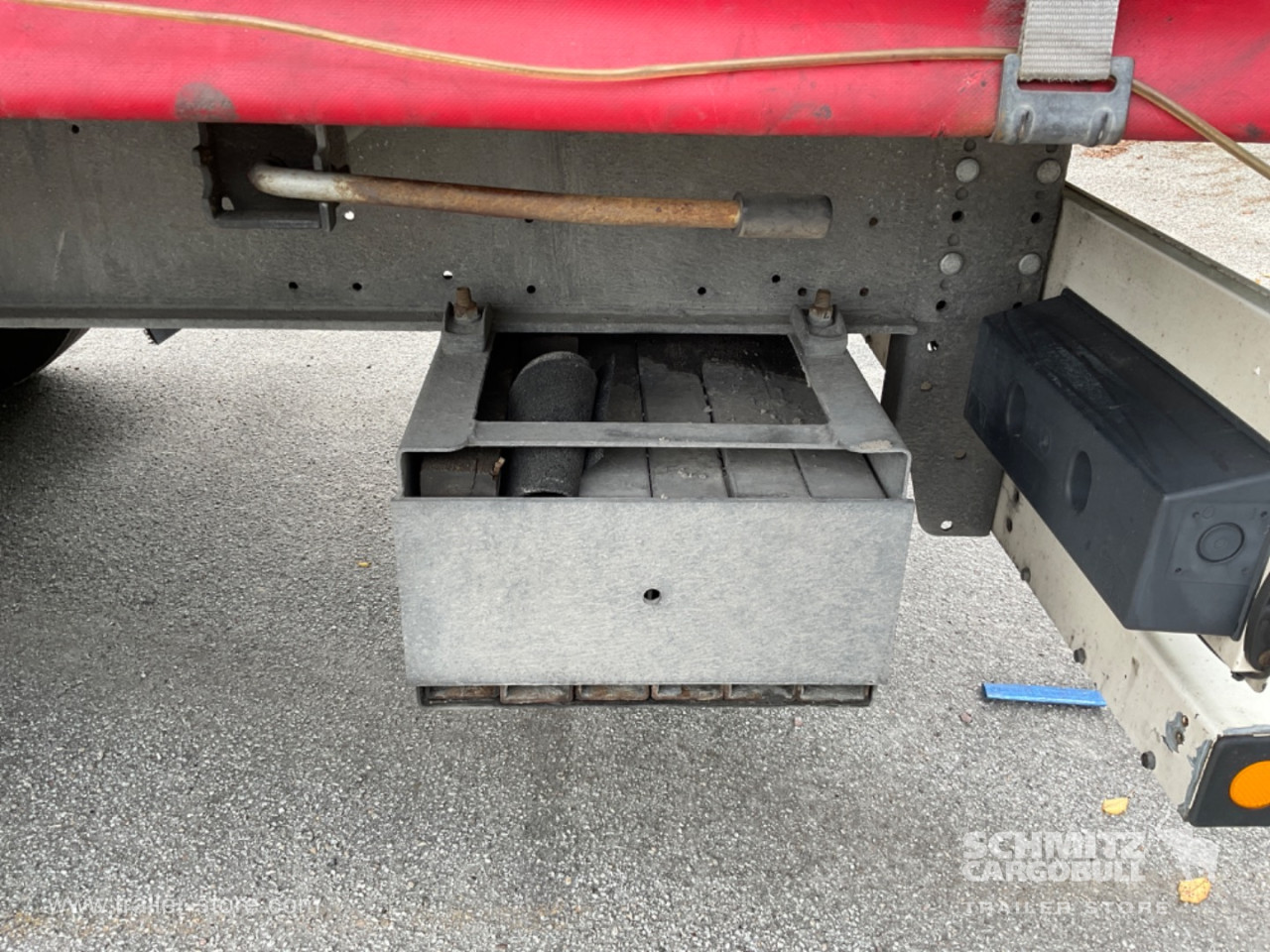 Schmitz Semi Curtainsider Standard