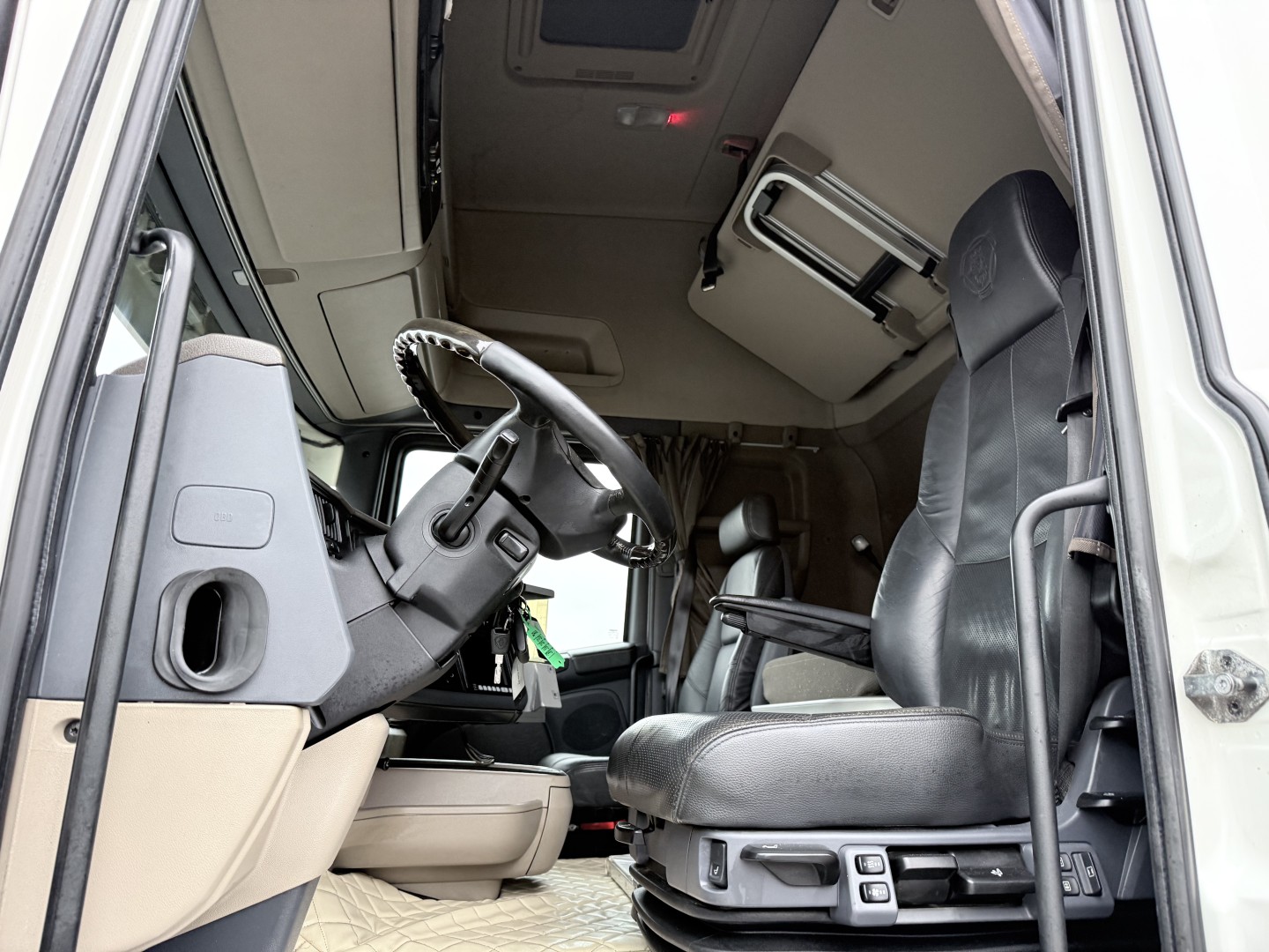 Scania R620 6x2 Topline HMK Bilcon 19.000 L ADR Tank