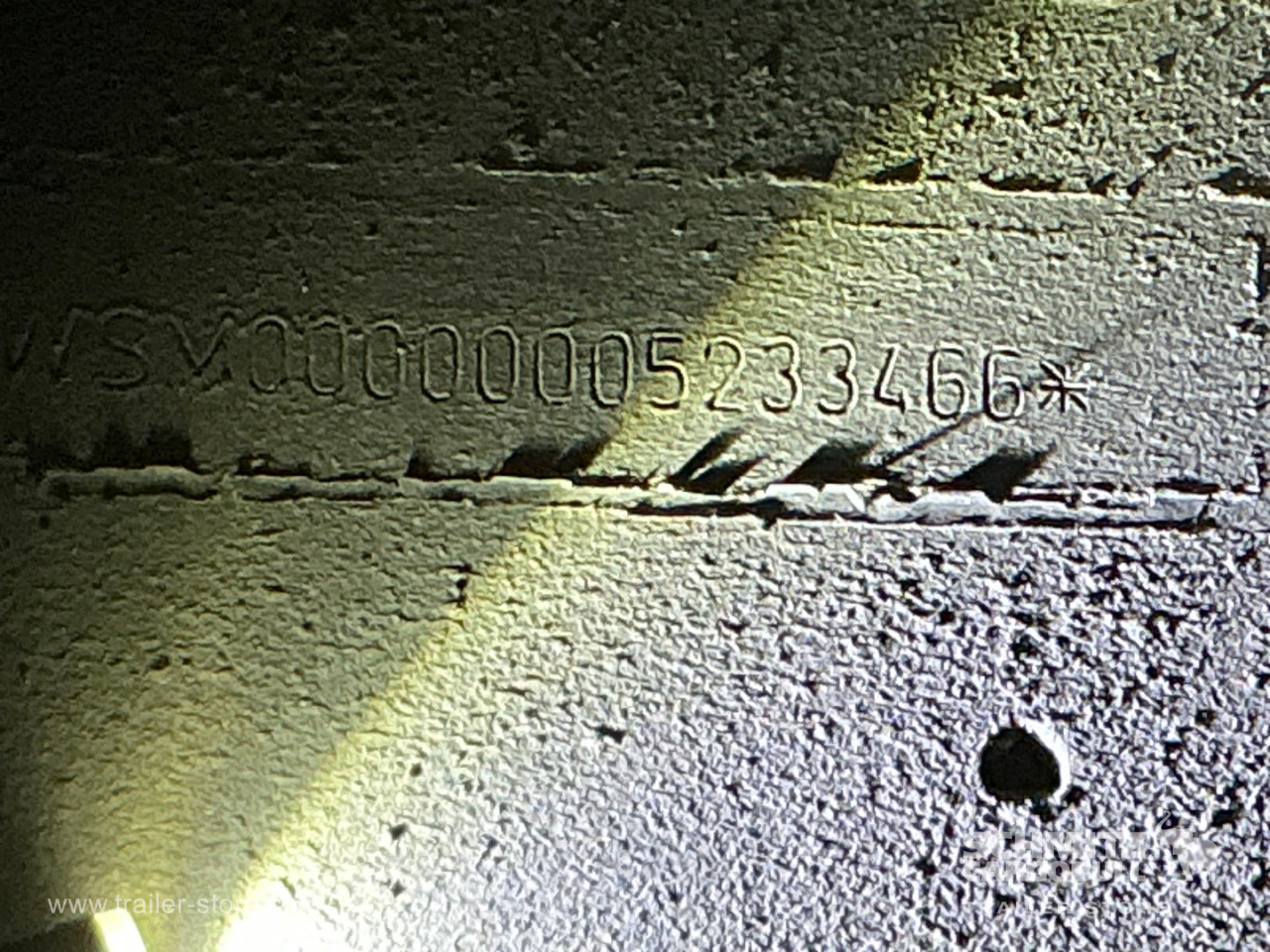 Schmitz Semi Reefer Meat hanging system