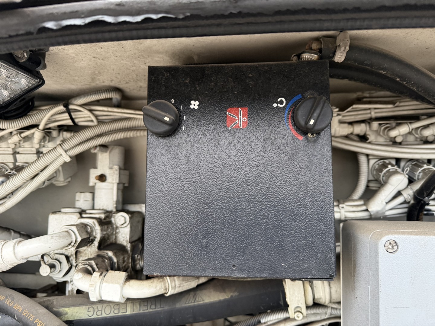 Volvo FM420 6x2*4 Interconsult 12.700 l. Rustfri stål