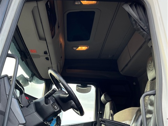 Scania R540 6X2 3150mm ADR