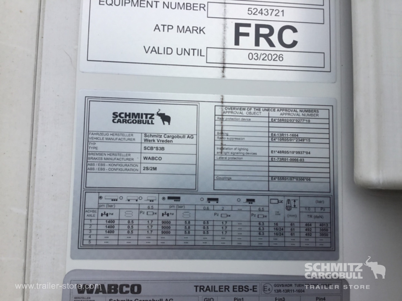 Schmitz Semi Reefer Meat hanging system