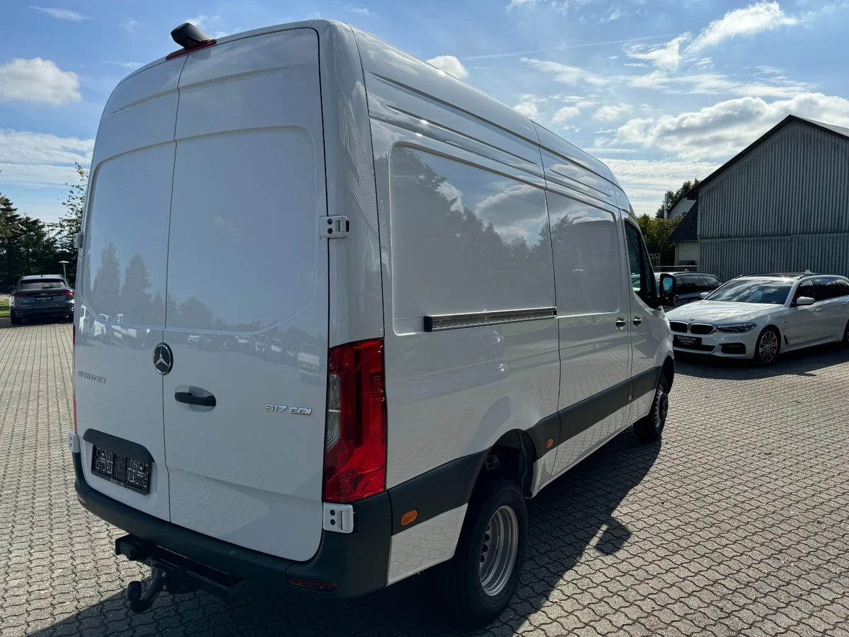 Mercedes SPRINTER 517