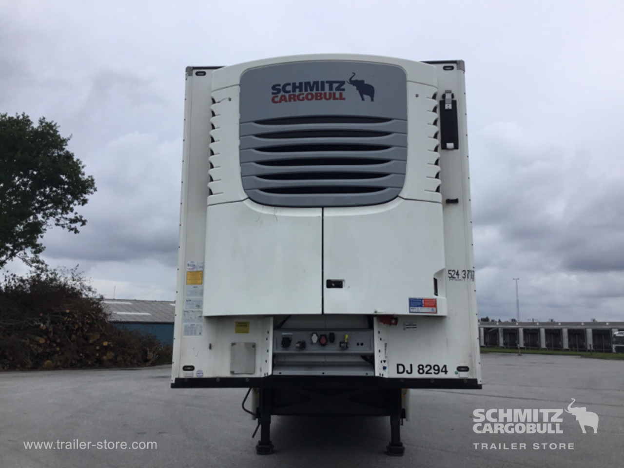 Schmitz Semi Reefer Meat hanging system