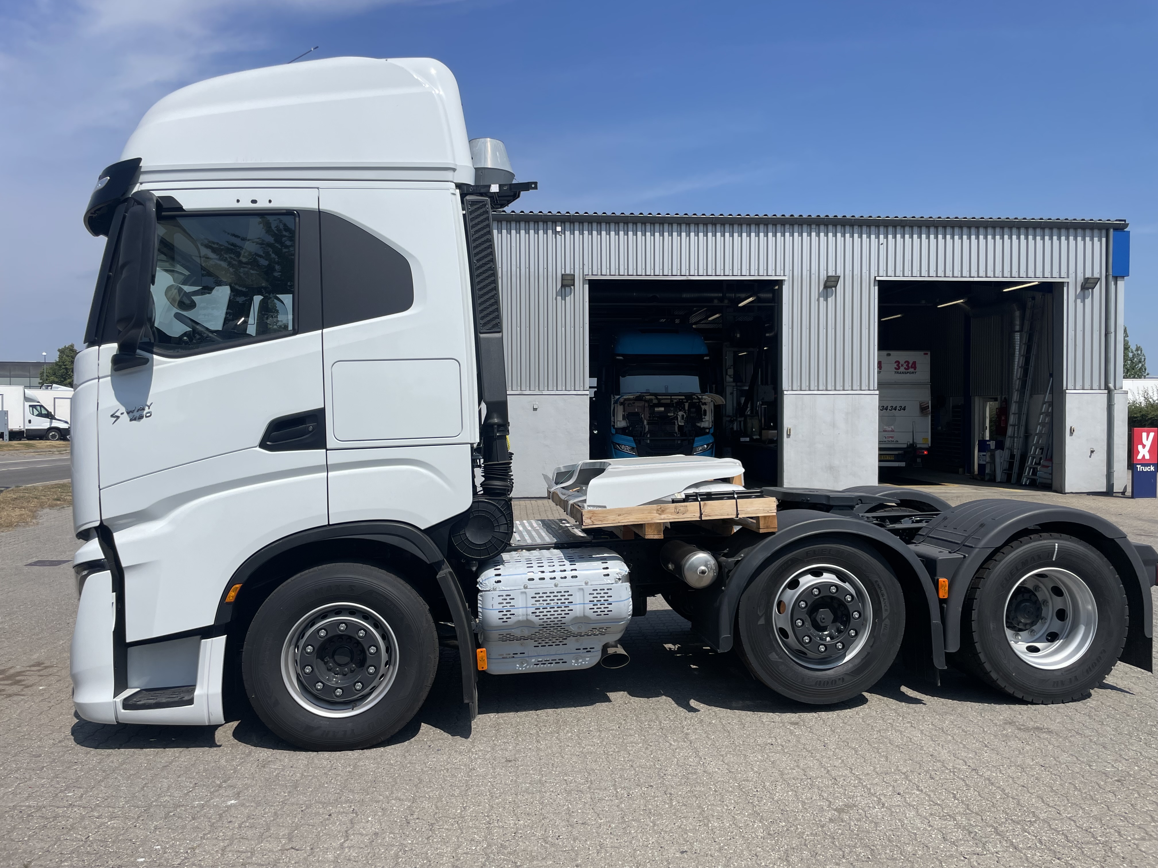 Iveco S-WAY AS440S49-E6e TX/FP 6x2x4