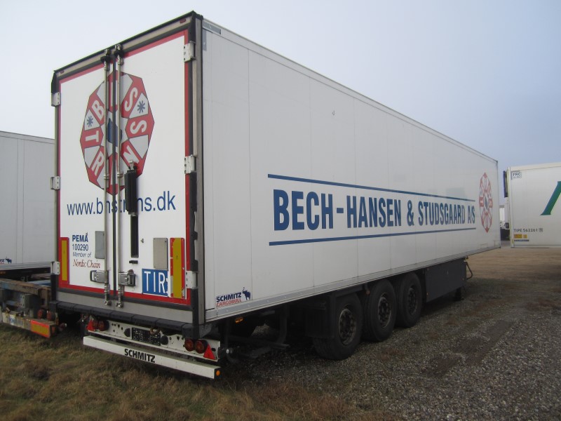 Køletrailer med DK/DE kødophæng