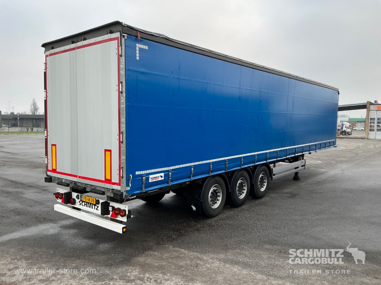 Schmitz Semi Curtainsider Standard