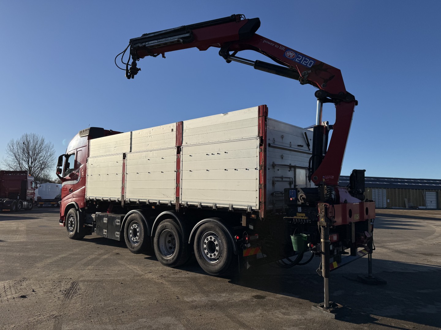 Volvo FH500 8x2*6 Tip / HMF 2120 K3