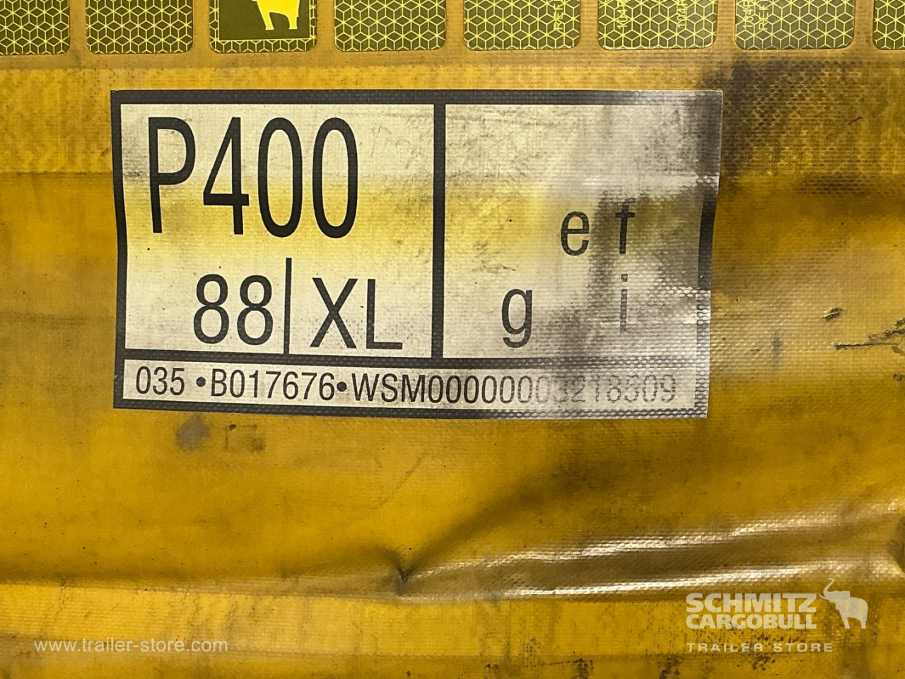 Schmitz Semi Curtainsider Mega