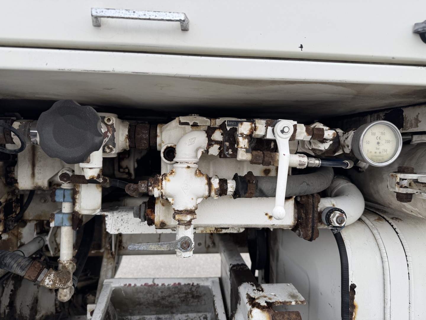 MAN 35.464 8x8 Hvidtved Larsen 9000 L