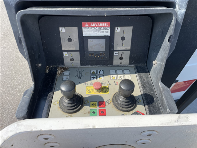 Mercedes 516 CDI Versalift VT-155-FZ 15,6 m.